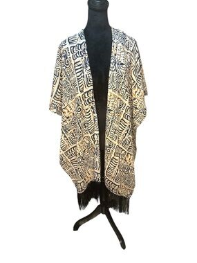 Janice Boho Fringe Kimono – Tribal Print – One Size 🖤✨